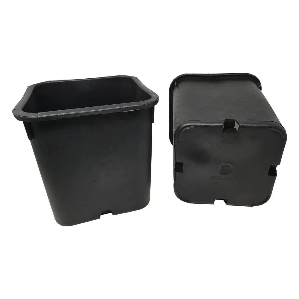 11-litre plant pot – front and base views