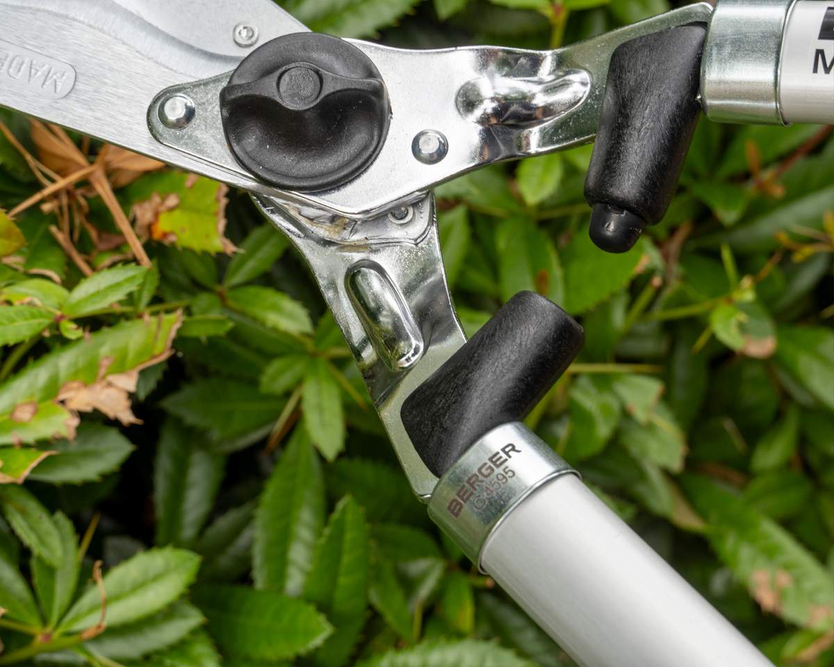 BERGER 4595 – Aluminium arm and shock absorber