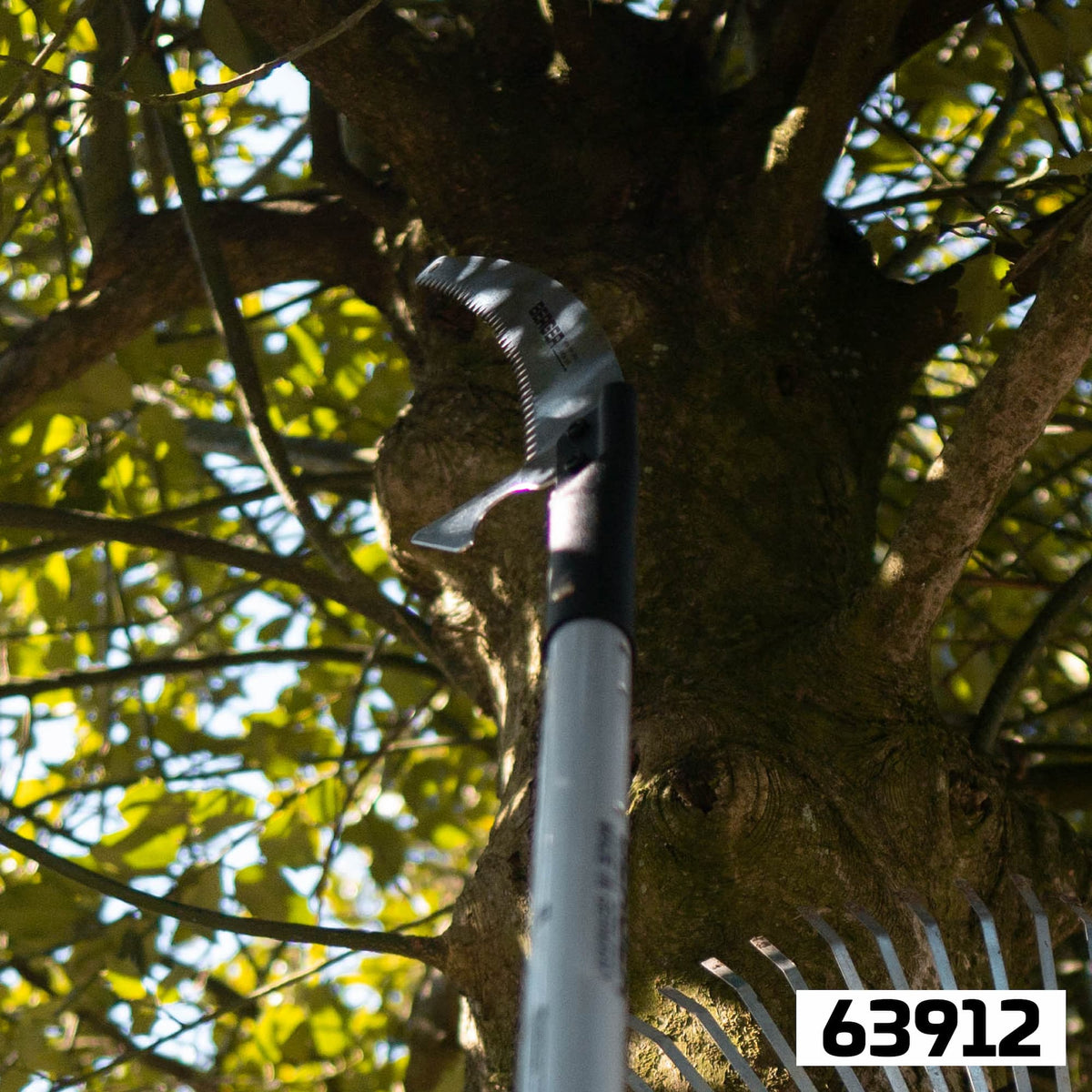 BERGER ArboRapid 63912 – Saw attachment in a tree; telescopic pole sold separately