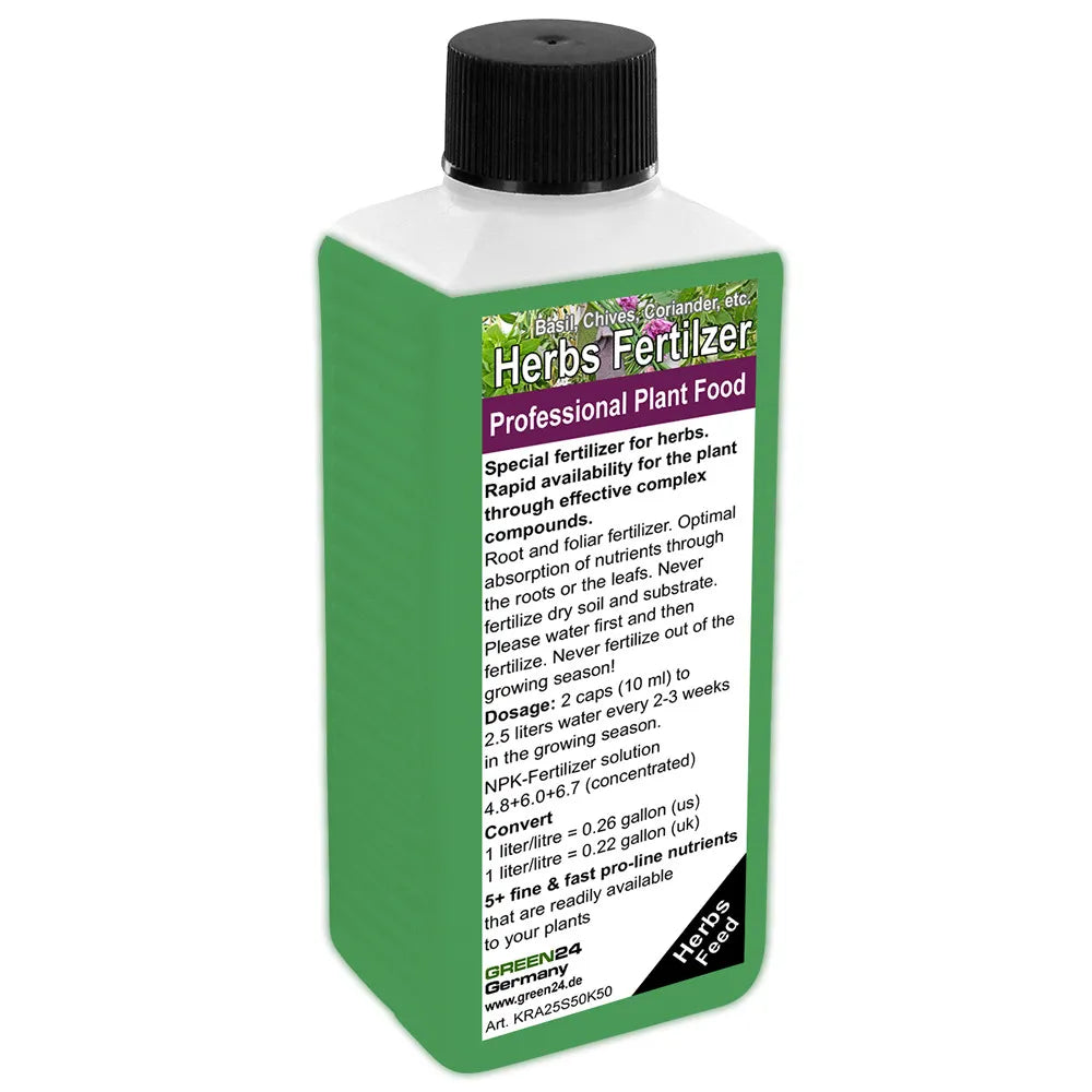 GREEN24 Kräuter-Dünger · 250 ml · Vorderetikett und Produktflasche · englische Fassung