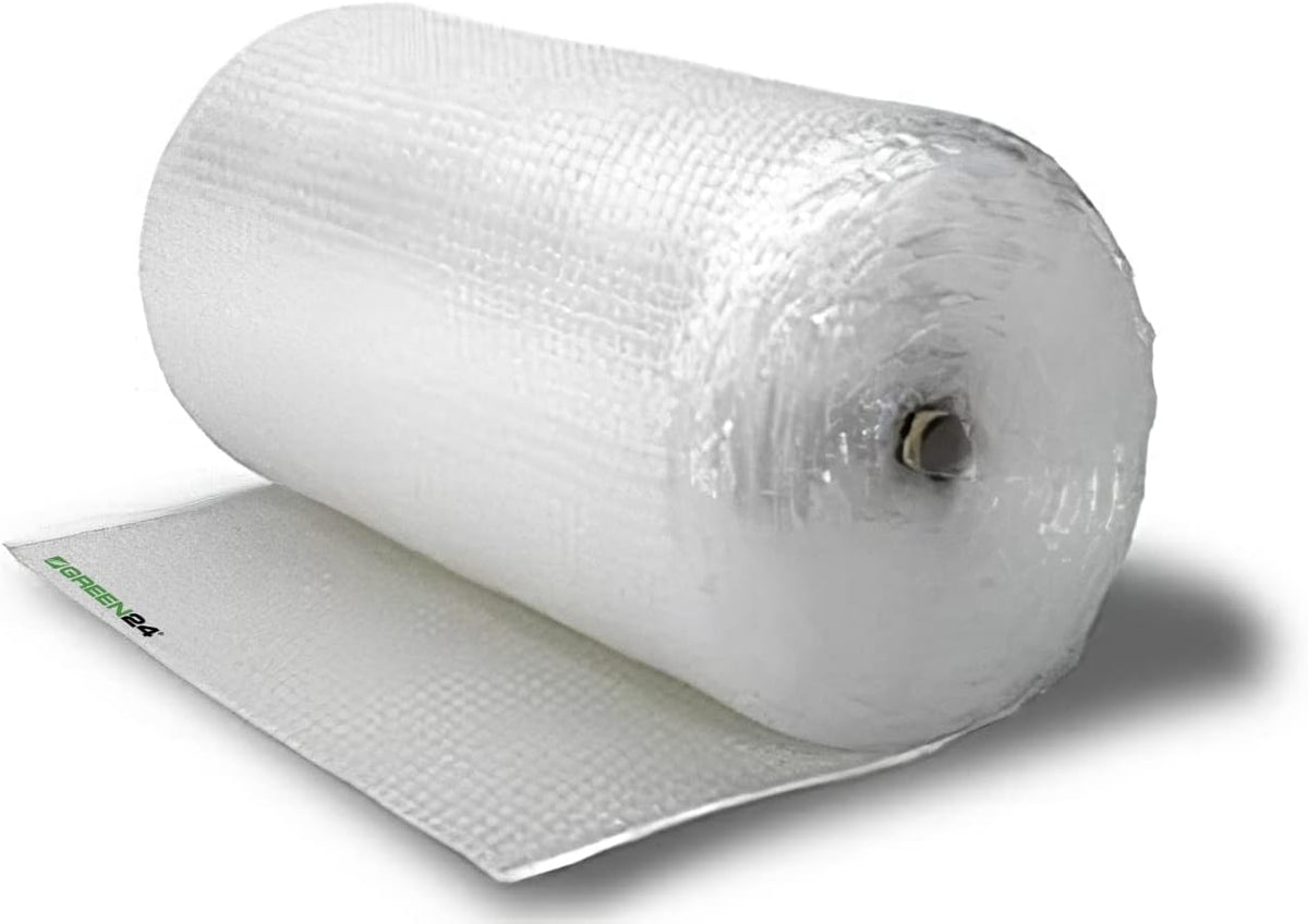 Originalfoto: Luftpolster-Isolierfolie als Rolle mit abgerolltem Folienstück auf weißem Hintergrund.