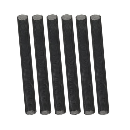 Sechs schwarze Mesh-Baumschutzmanschetten auf Weiß