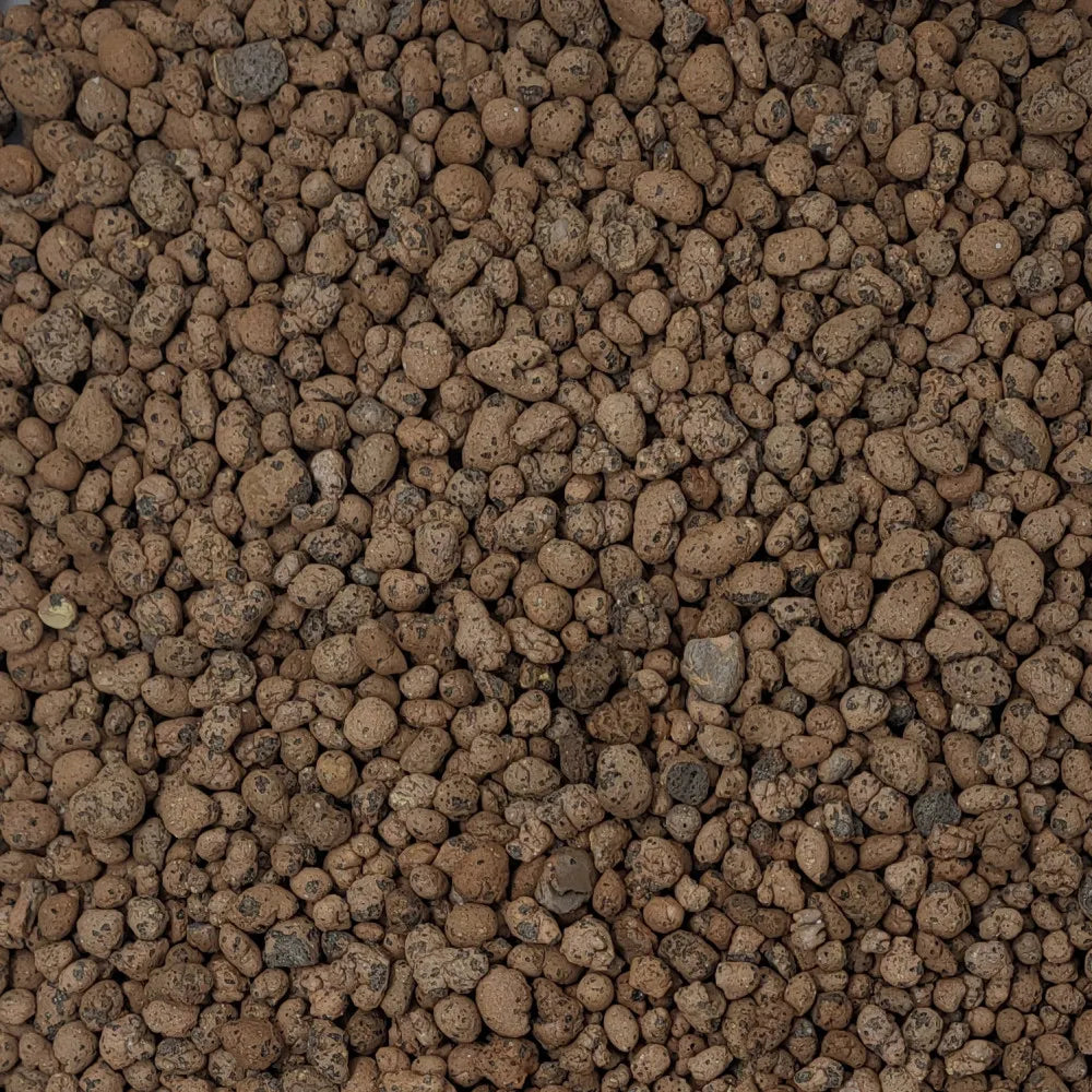 Expanded clay granules with 8–16 mm particle size